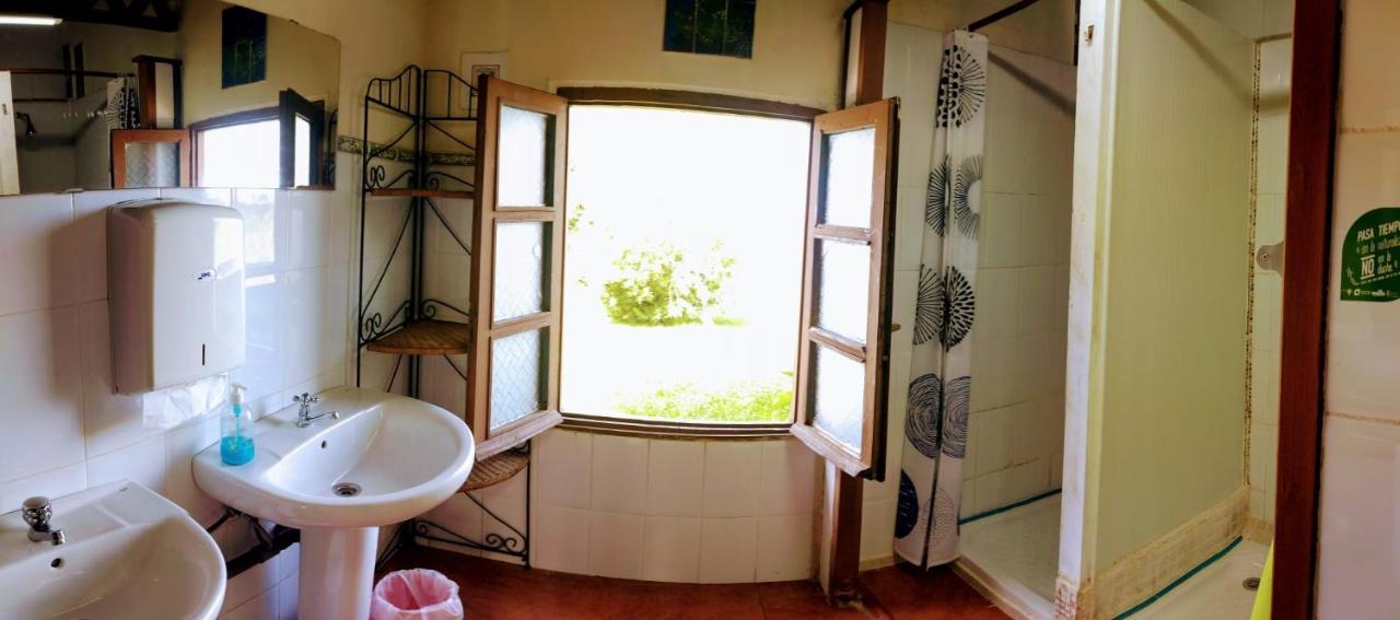 Surfhousegerra Hostel San Vicente de la Barquera Kültér fotó